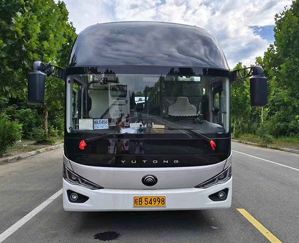 大巴車